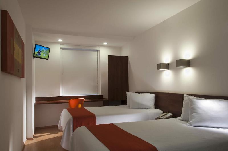 استودیوی استاندارد, Máni Apartments