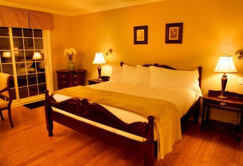 Студия Superior, St Sauveur Lovely Studio