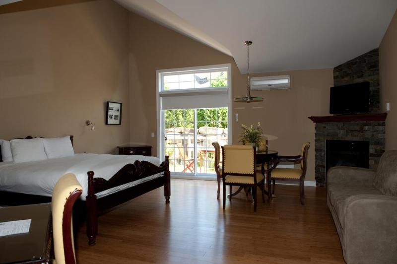 Студио Стандарт Кровать Кинг, St Sauveur Lovely Studio