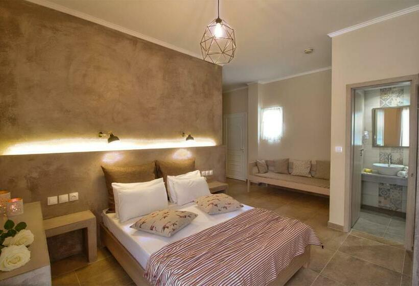 스탠다드 트리플 룸 풀장 전망, Two Brothers Studios & Apts