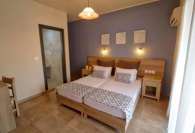 آپارتمان 1 خوابه, Two Brothers Studios & Apts