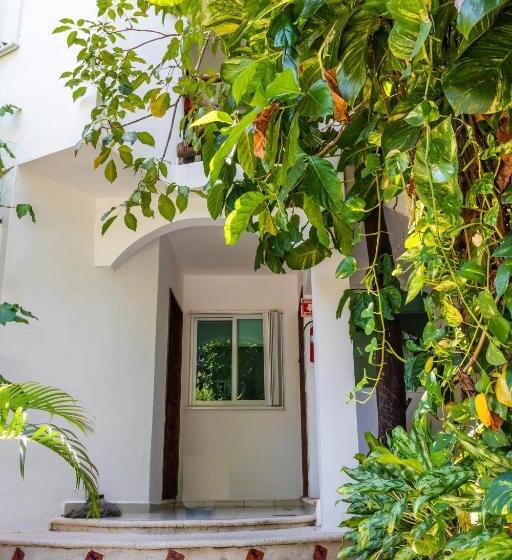 家庭间, Apart Hotel Casaejido