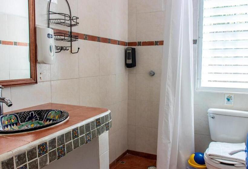 家庭间, Apart Hotel Casaejido