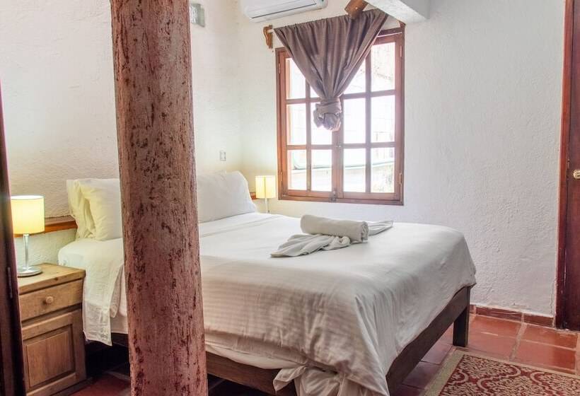 经济房, Apart Hotel Casaejido