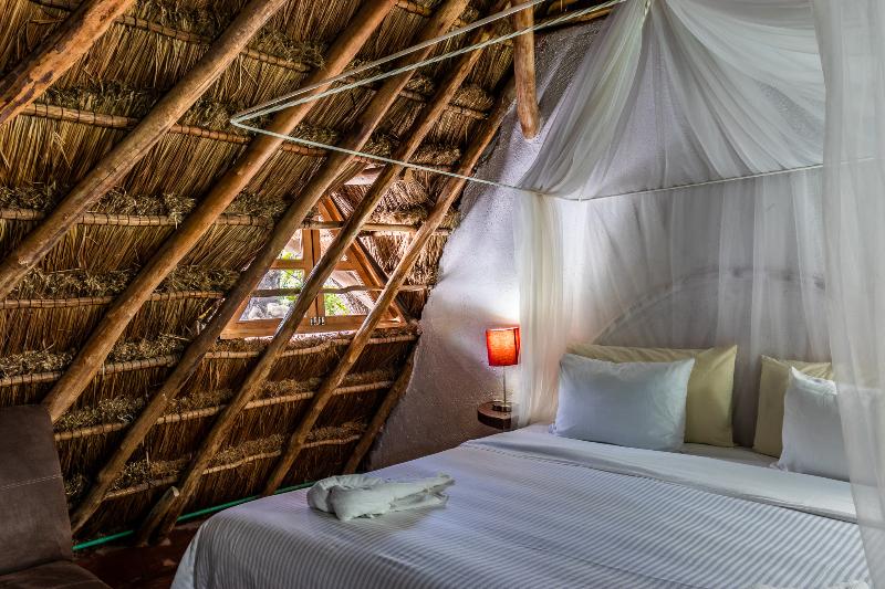 经济房, Apart Hotel Casaejido