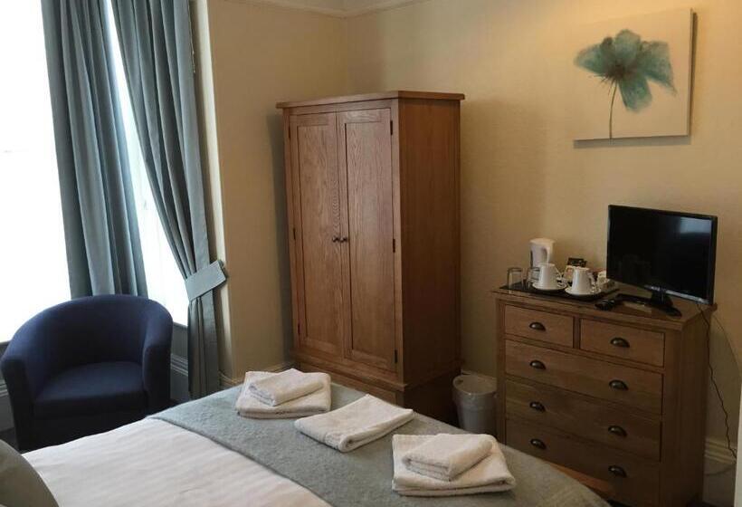 חדר סטנדרט, The Tennyson