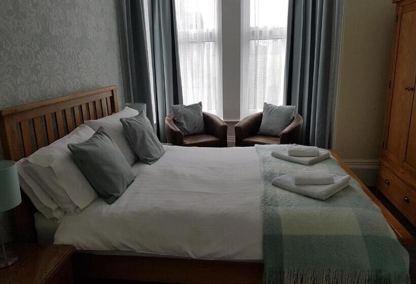 חדר סטנדרט, The Tennyson