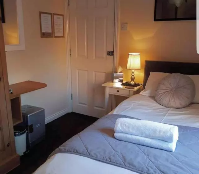 スタンダードシングルルーム, Elmswood Guest House