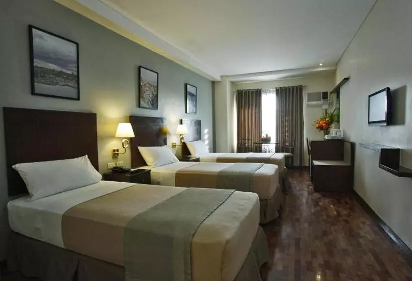 اتاق لوکس سه تخته, Fersal Hotel Kalayaan, Quezon City