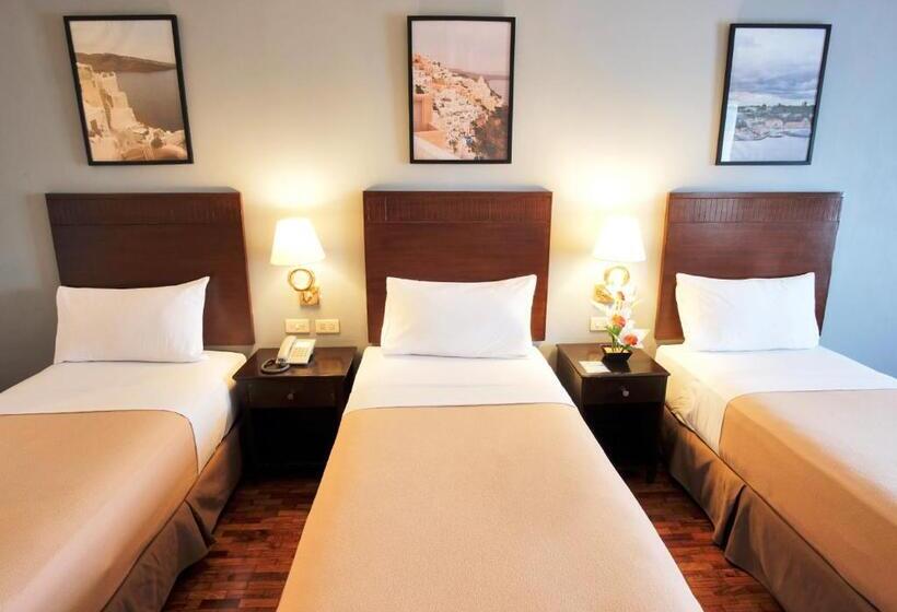 디럭스 트리플 룸, Fersal Hotel Kalayaan, Quezon City