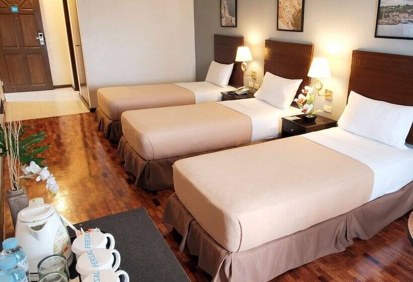 اتاق لوکس سه تخته, Fersal Hotel Kalayaan, Quezon City