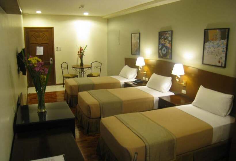디럭스 트리플 룸, Fersal Hotel Kalayaan, Quezon City