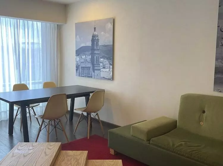 سوییت جونیور, Fiesta Inn Zacatecas