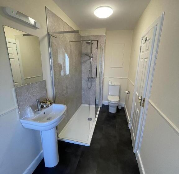 Номер Стандарт, The Glendevon