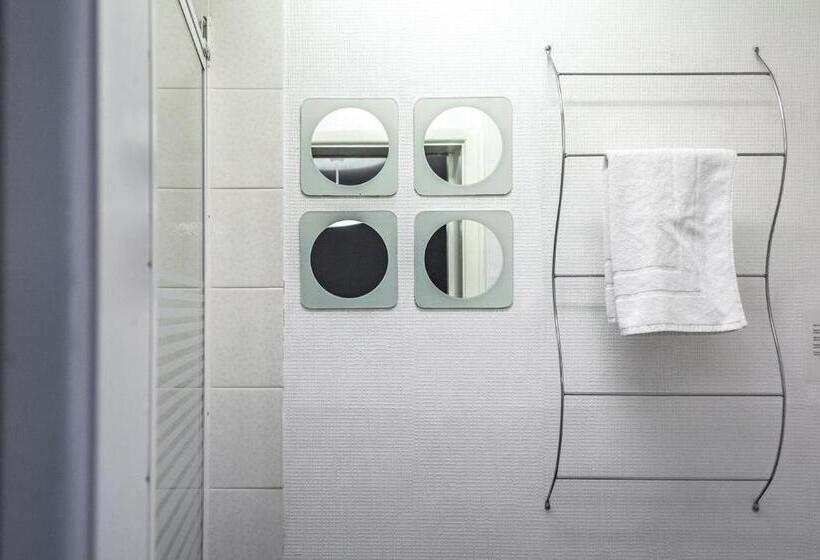 غرفة قياسية, Gresham Guest House