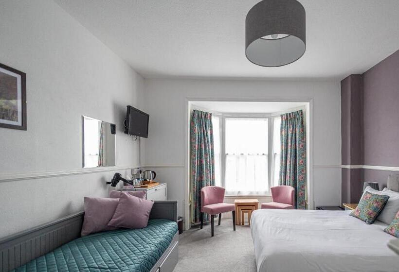 غرفة عائلية, Gresham Guest House