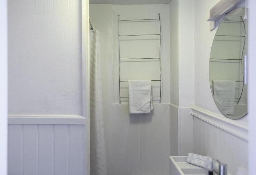 غرفة عائلية مطلّة علي البحر, Gresham Guest House