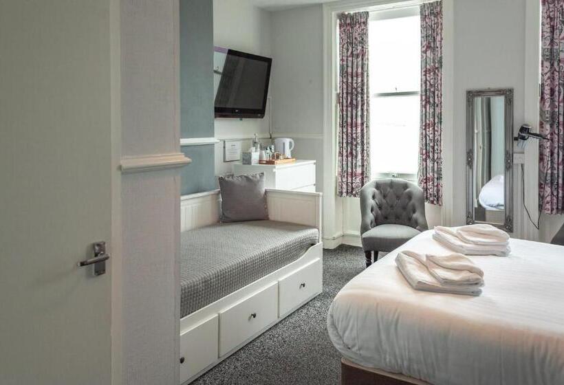 غرفة عائلية مطلّة علي البحر, Gresham Guest House