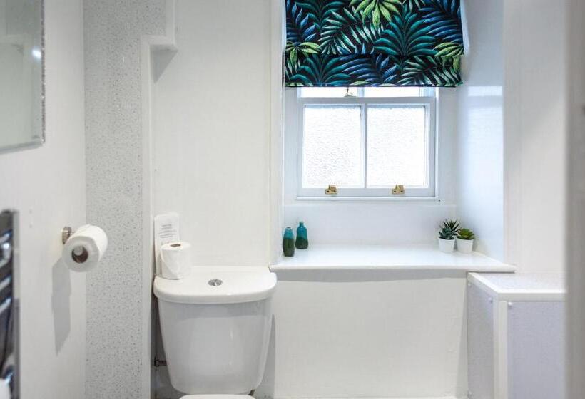 غرفة قياسية فردية, Gresham Guest House