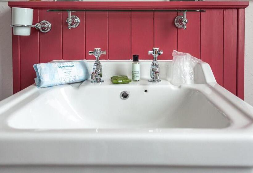 غرفة قياسية فردية, Gresham Guest House