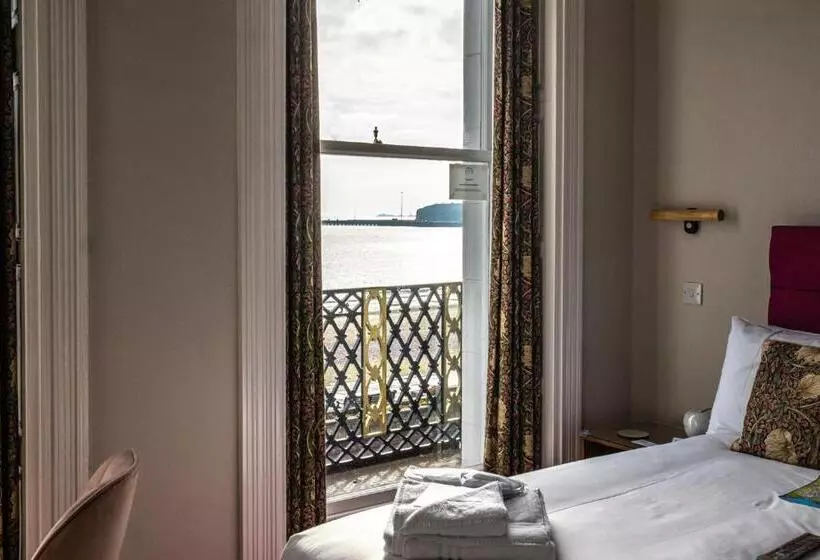 اتاق لوکس با تخت بزرگ, Gresham Guest House