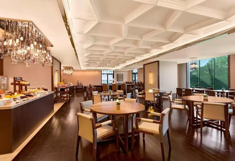 エクゼクティブルーム, Manila Marriott