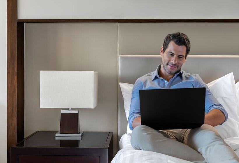 اتاق اجرایی, Manila Marriott