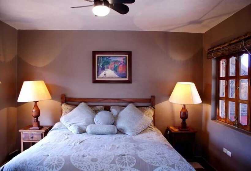 ジュニアスイート, Nirvana Restaurant & Retreat