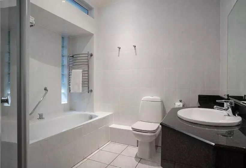 デラックスルーム, Premier Hotel Falstaff