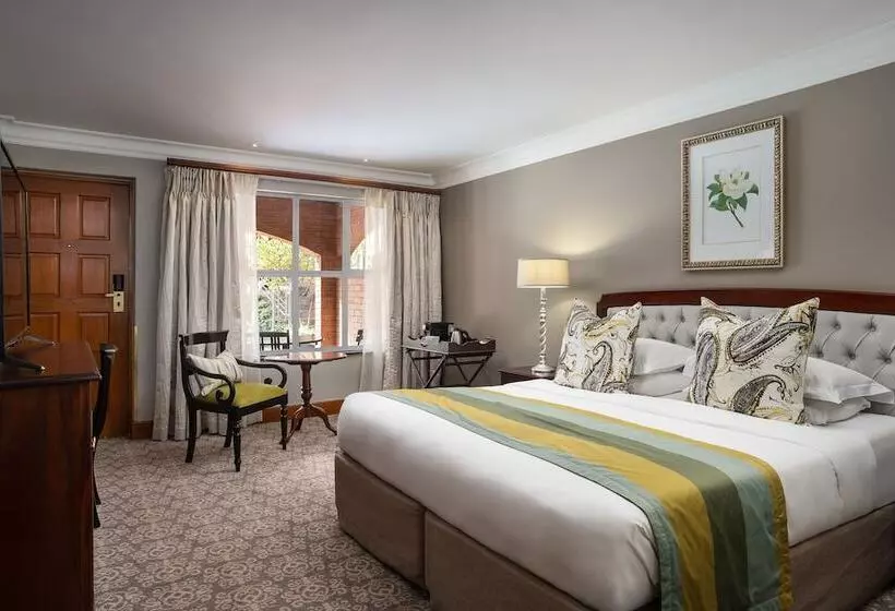 デラックスルーム, Premier Hotel Falstaff