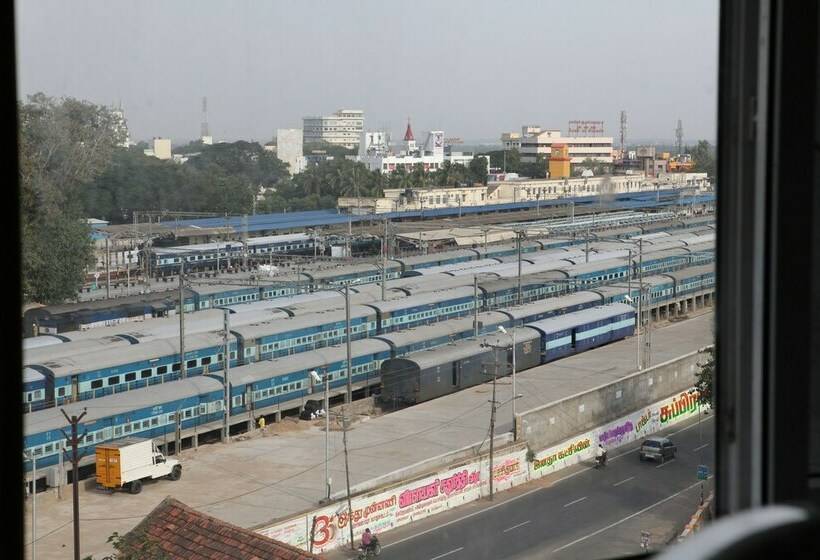 Chambre Supérieure, Rathna Residency