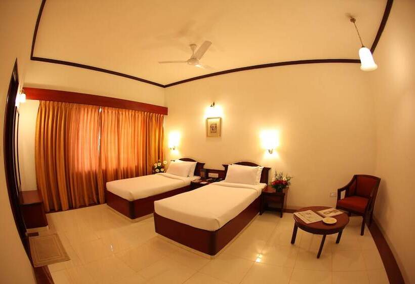 Quarto Superior, Rathna Residency