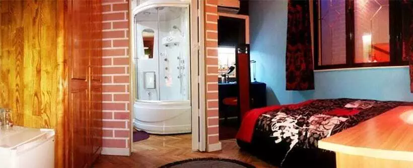 Basic Yhden Hengen Huone, Rimini Club Inn & Suites