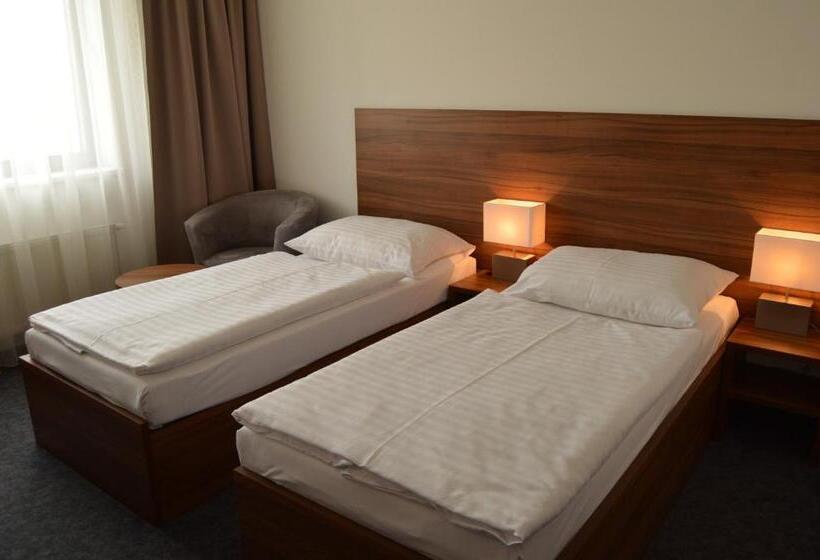 اتاق استاندارد, Saffron