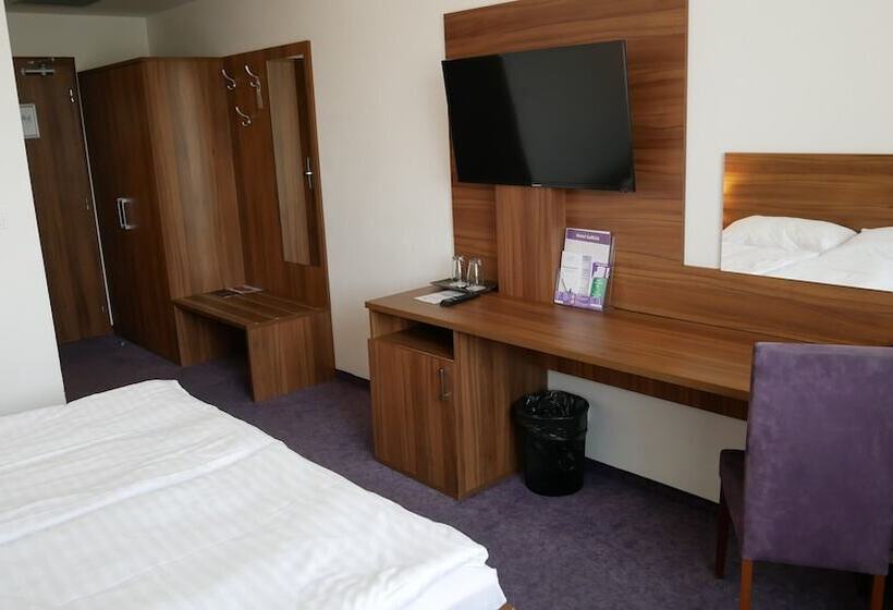 اتاق استاندارد, Saffron