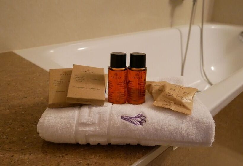 اتاق استاندارد, Saffron