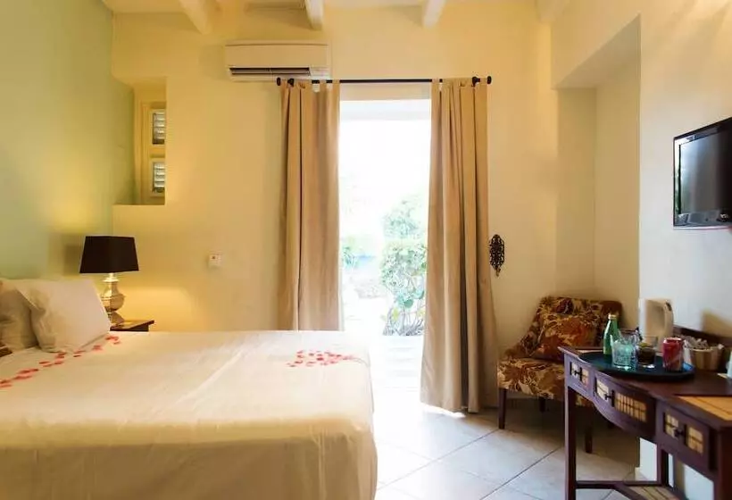اتاق استاندارد, Scuba Lodge City Beach