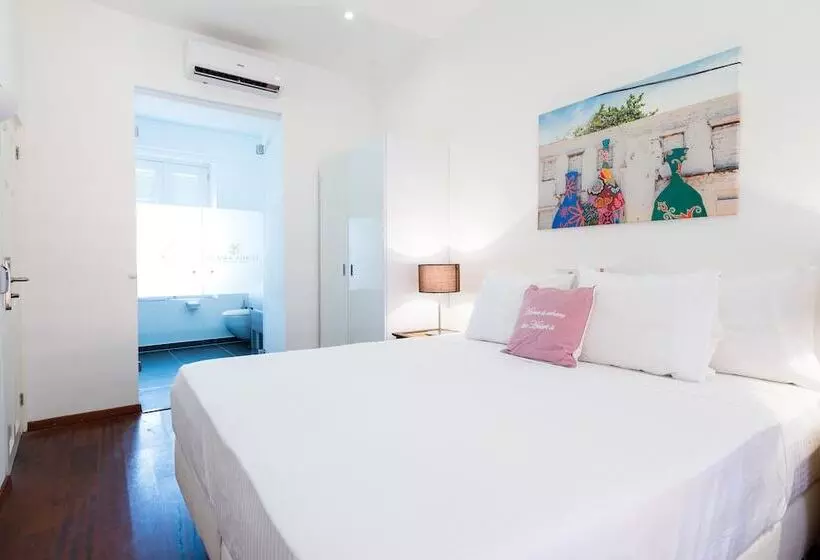 اتاق استاندارد, Scuba Lodge City Beach