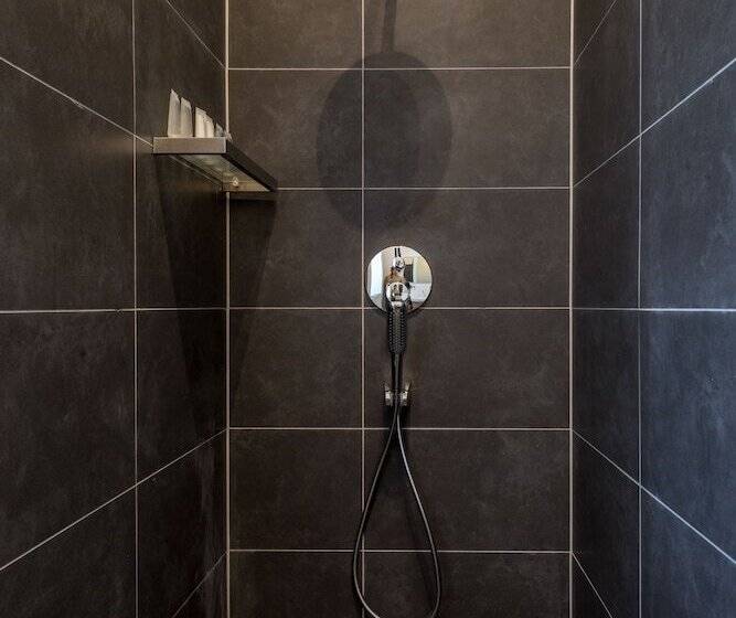 اتاق سوپریور, Scuba Lodge & Suites