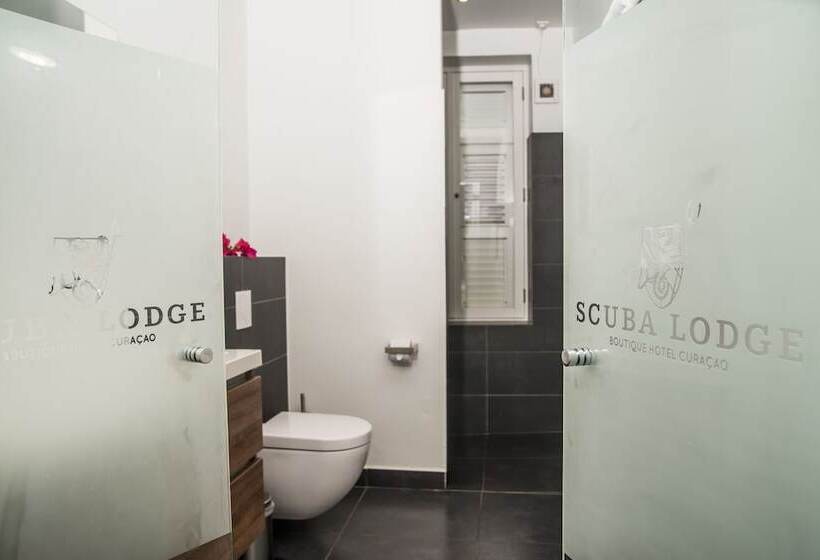 اتاق سوپریور, Scuba Lodge & Suites