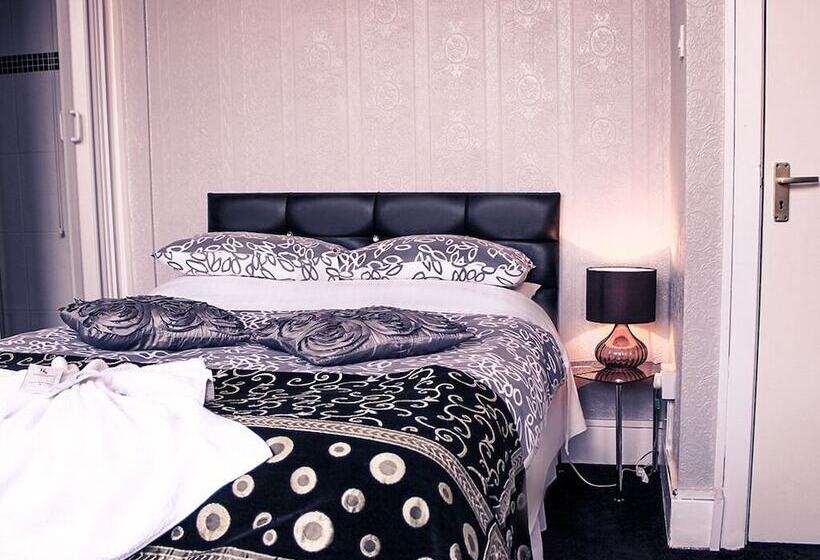 Номер Стандарт, Tennyson House