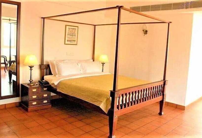 Quarto Estandar, The Killians Boutique