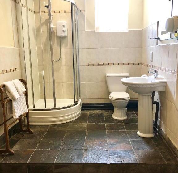 스위트, The Priory