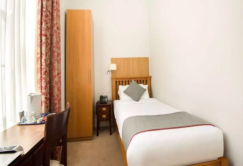 Standard Yhden Hengen Huone, The Regency Bristol