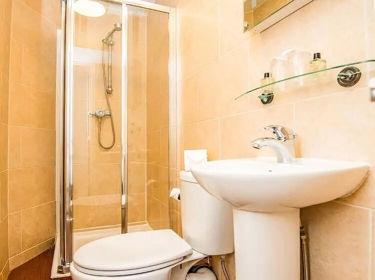 Standard-huone, The Regency Bristol