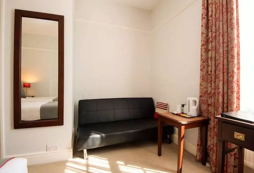 Standard-huone, The Regency Bristol