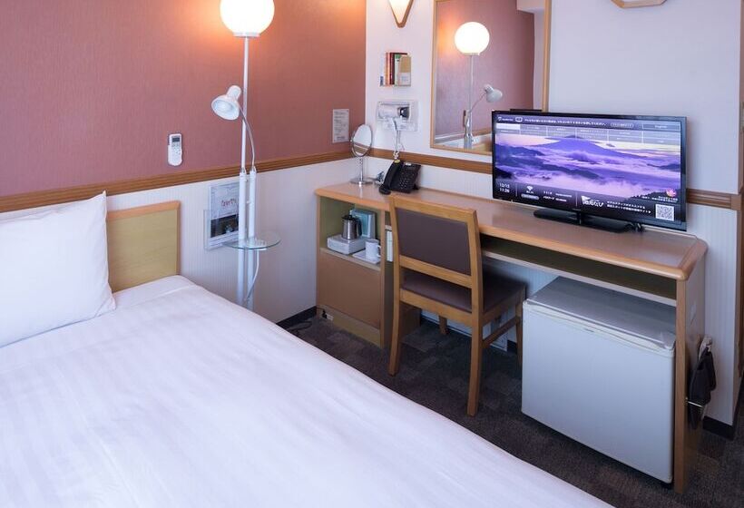 Номер Economy, Toyoko Inn Hitachi Ekimae