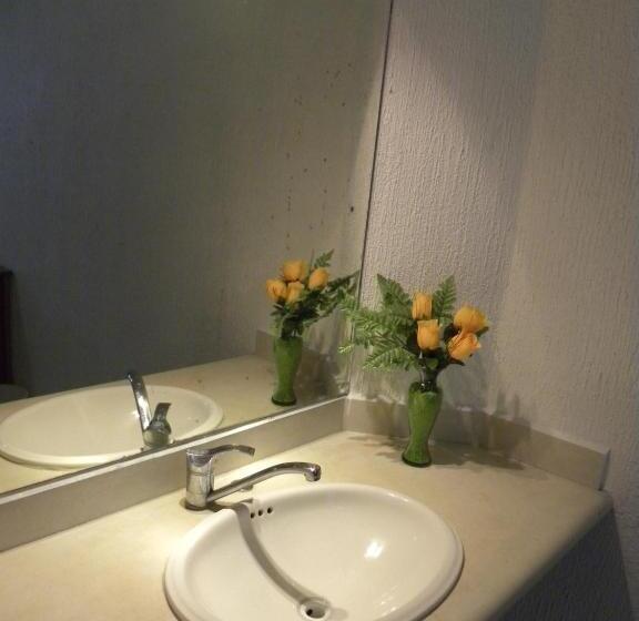 バンガローの２ベッドスタンダードルーム, Victoria Zihuatanejo