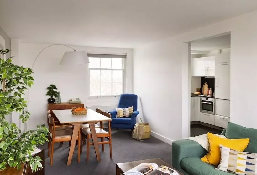 2 Bedroom Premium Apartment, Native Hyde Park