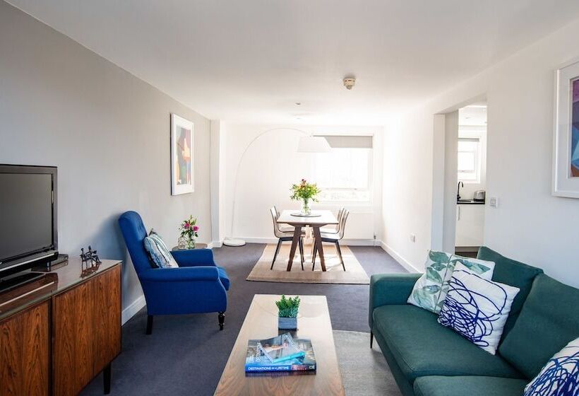 2침실 프리미엄 아파트, Native Hyde Park